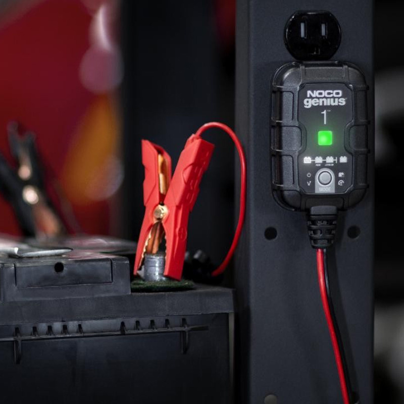 Battery Charger Noco Genius 1, 6/12V 1A